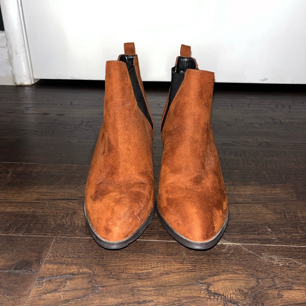 Brown Heeled Chelsea Boot